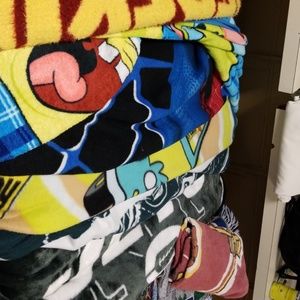 Blankets and Throws